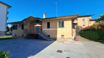 Villa Unifamiliare in vendita a Fornovo San Giovanni