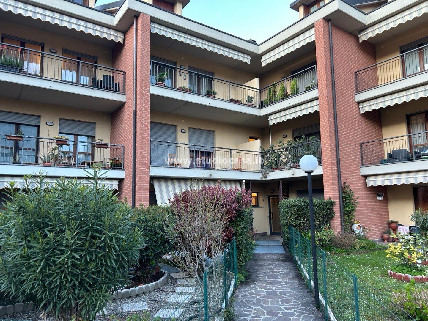 Appartamento in vendita a Canonica d