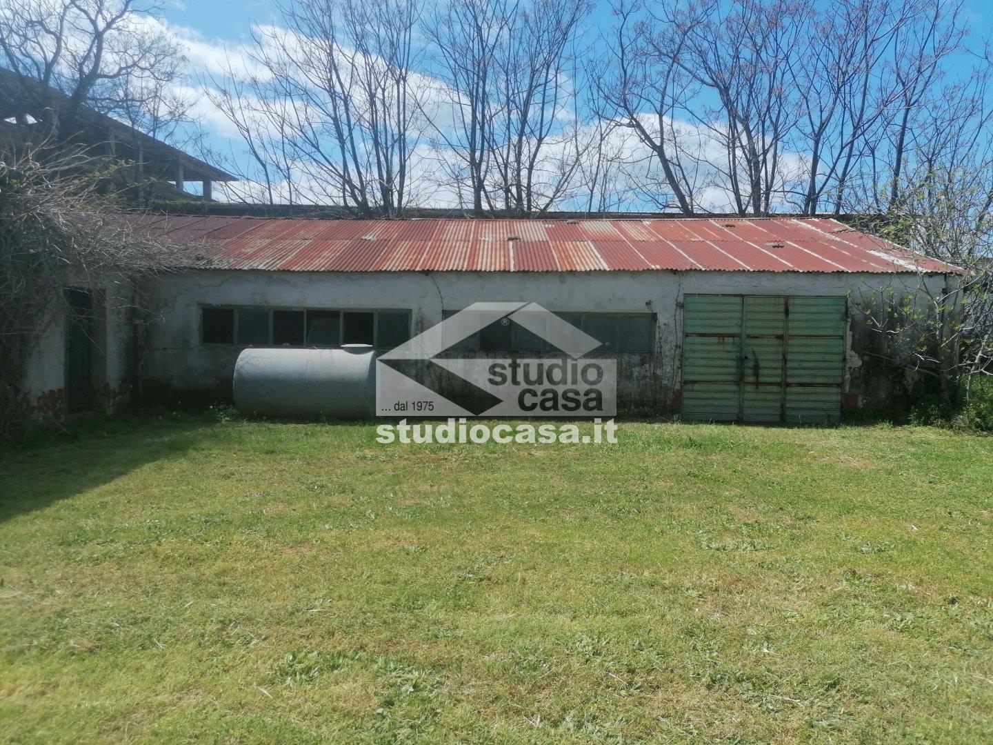 Casa Unifamiliare in vendita a Rocca di Neto