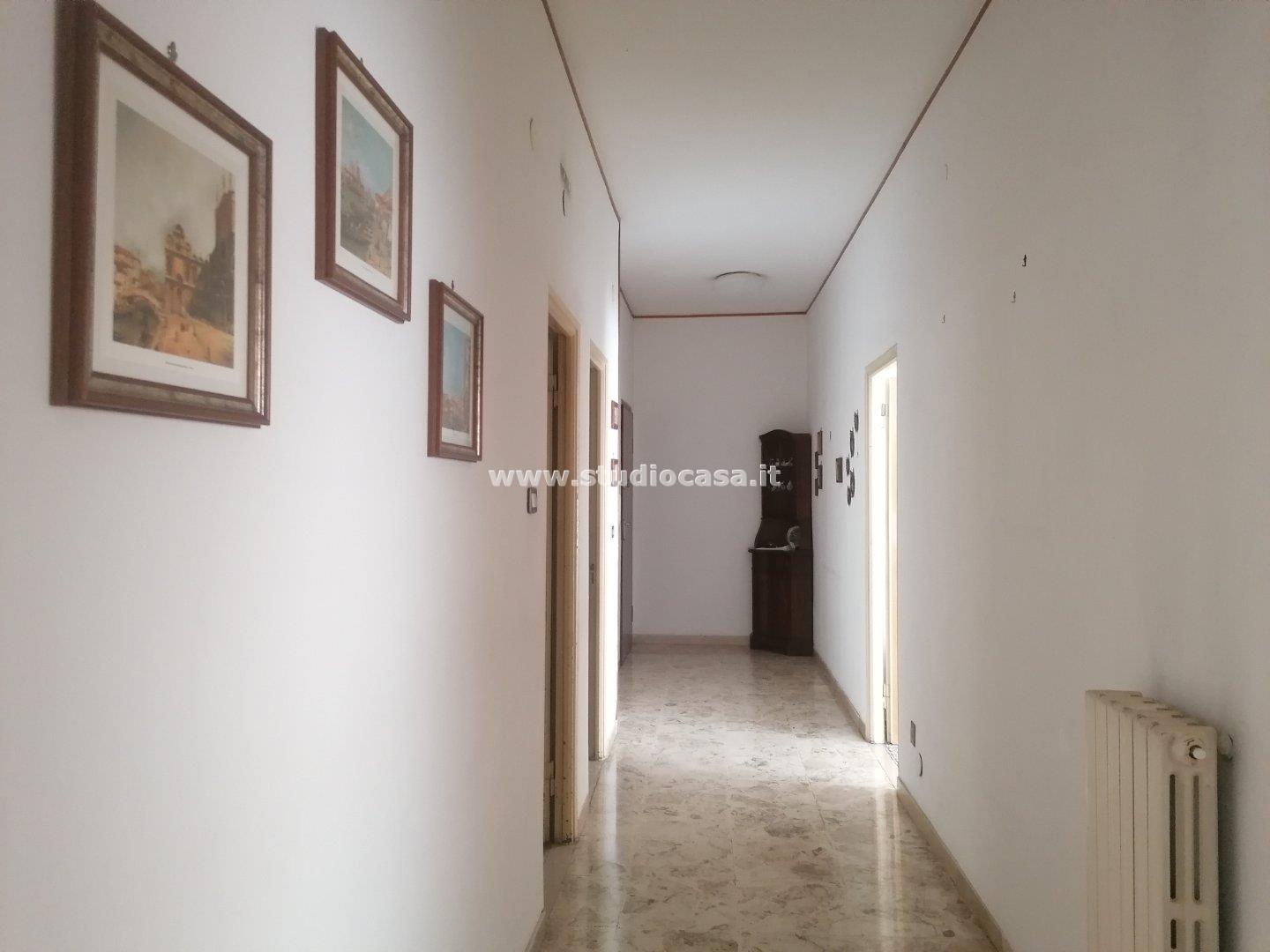 Appartamento in vendita a Crotone