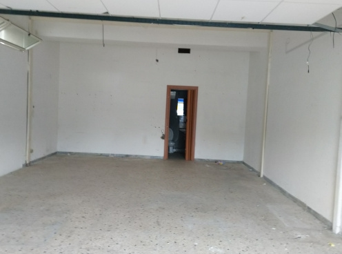 Magazzino in vendita a Crotone