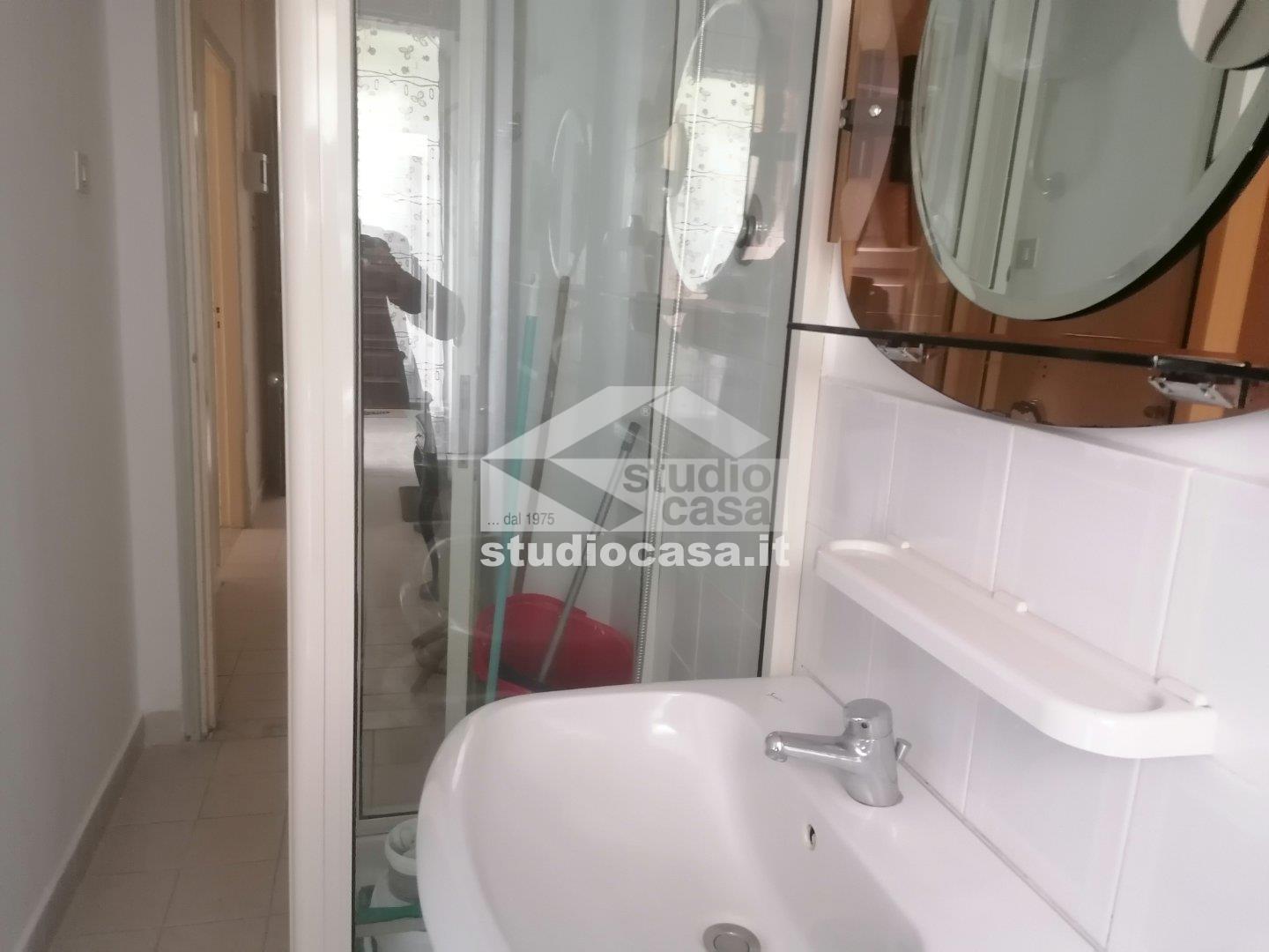 Appartamento in affitto a Crotone