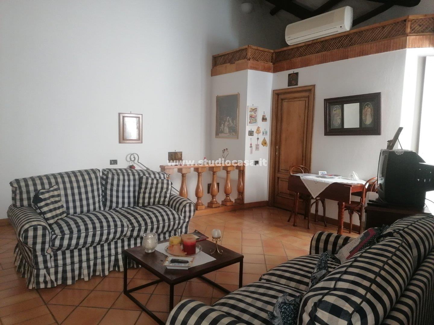 Casa Unifamiliare in affitto a Crotone