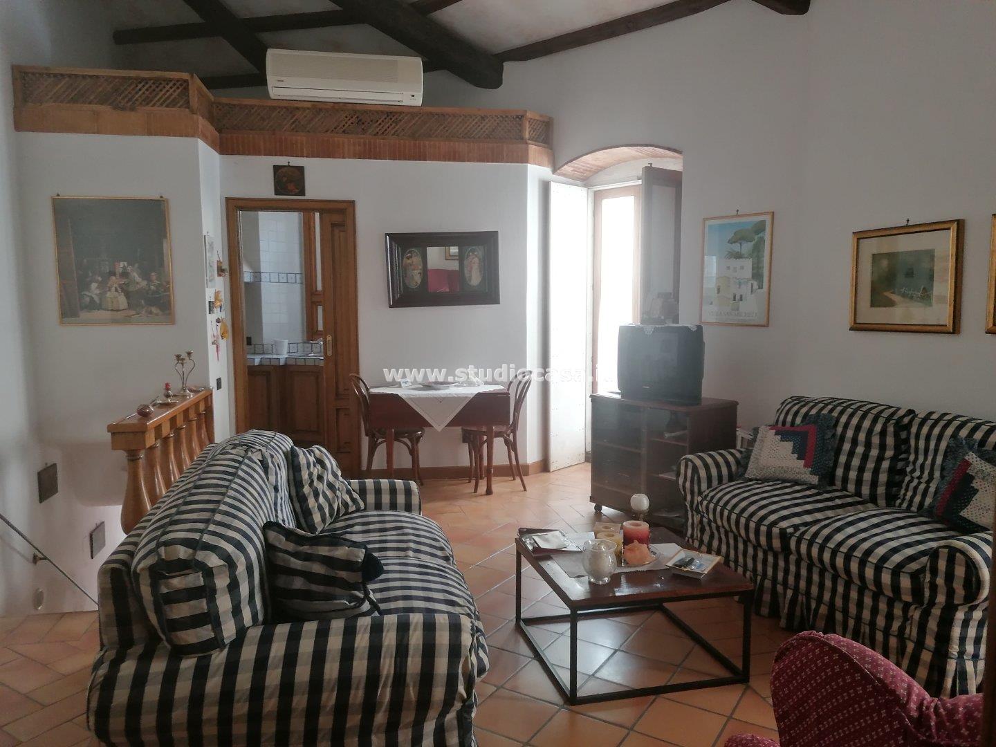 Casa Unifamiliare in affitto a Crotone