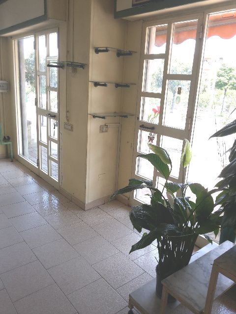 Magazzino in affitto a Crotone