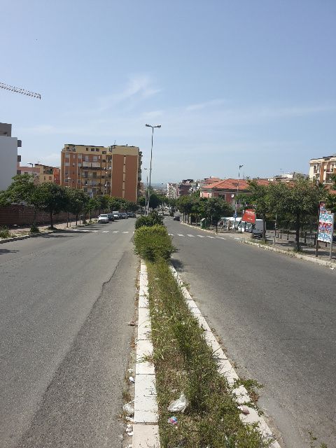 Magazzino in affitto a Crotone