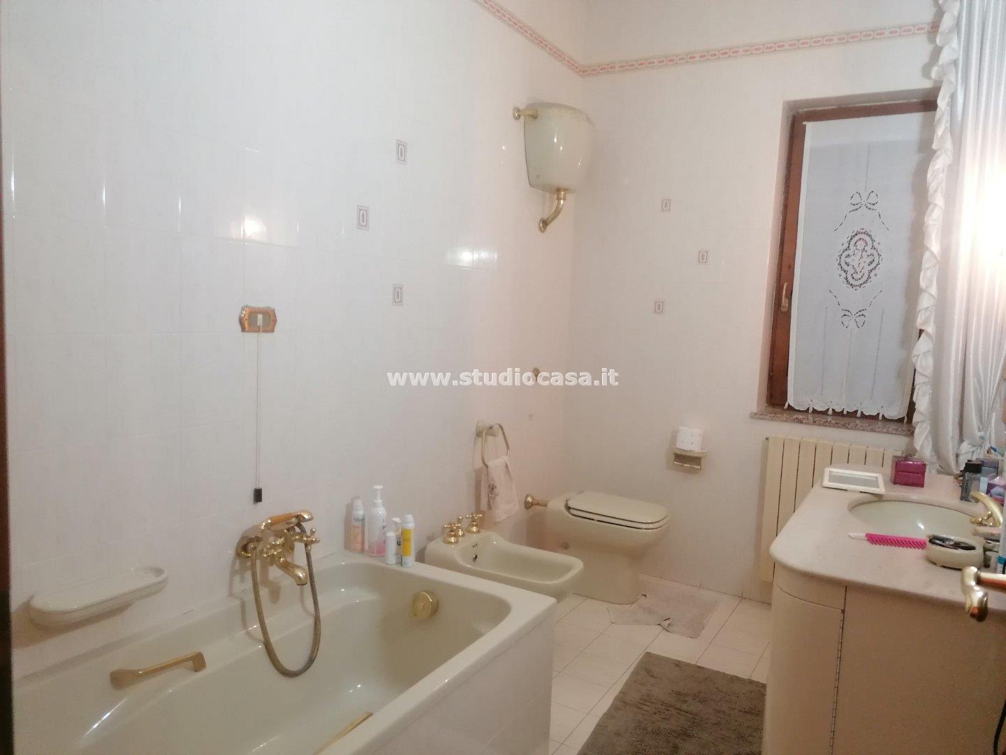 Villa Unifamiliare in vendita a Crotone