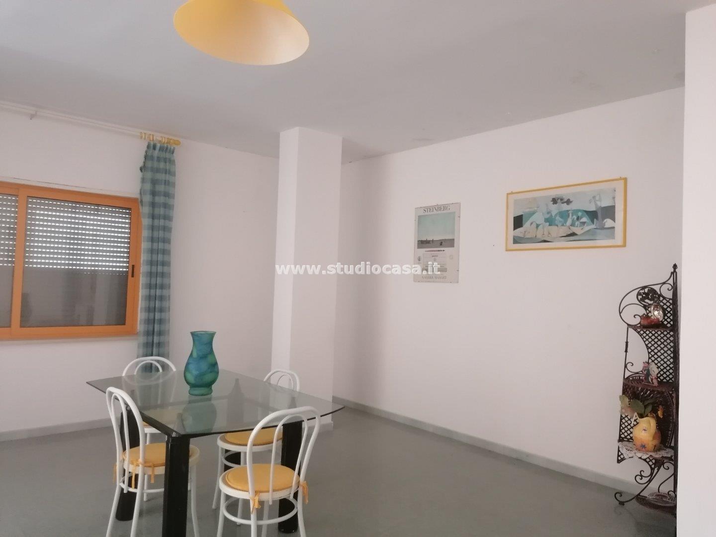 Casa Unifamiliare in vendita a Rocca di Neto