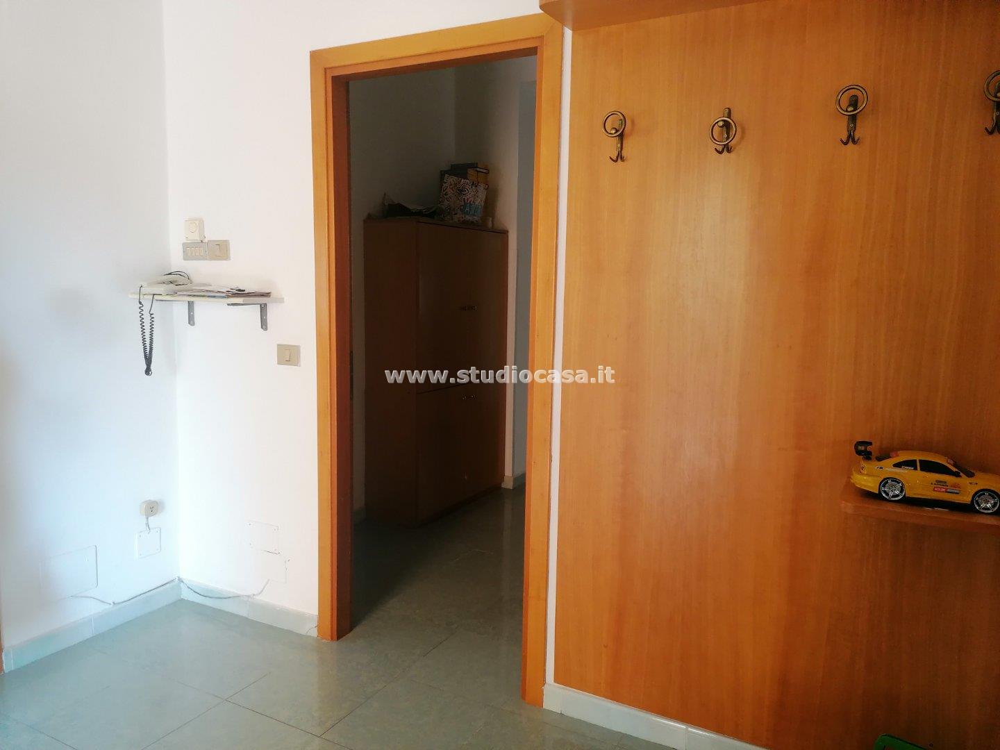 Casa Unifamiliare in vendita a Rocca di Neto