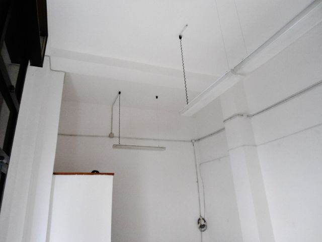 Magazzino in vendita a Crotone