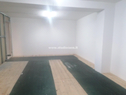 Magazzino in affitto a Crotone