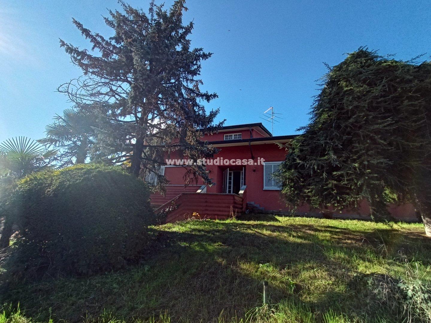 Villa Unifamiliare in vendita a Brignano Gera d