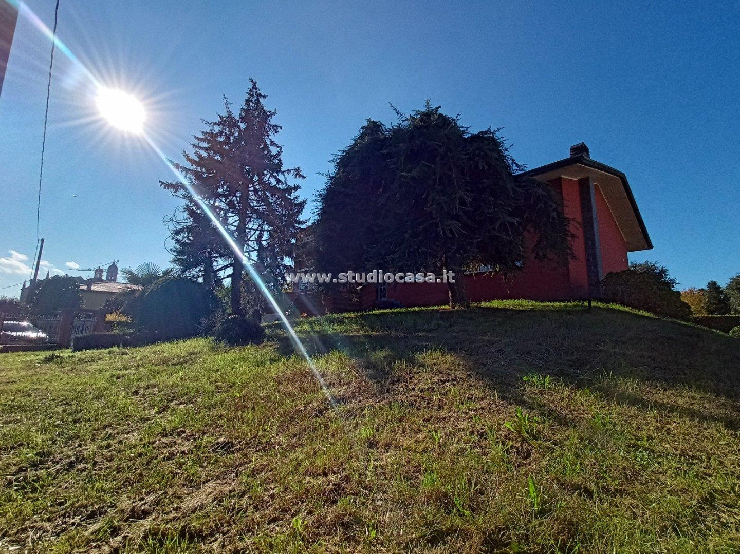 Villa Unifamiliare in vendita a Brignano Gera d