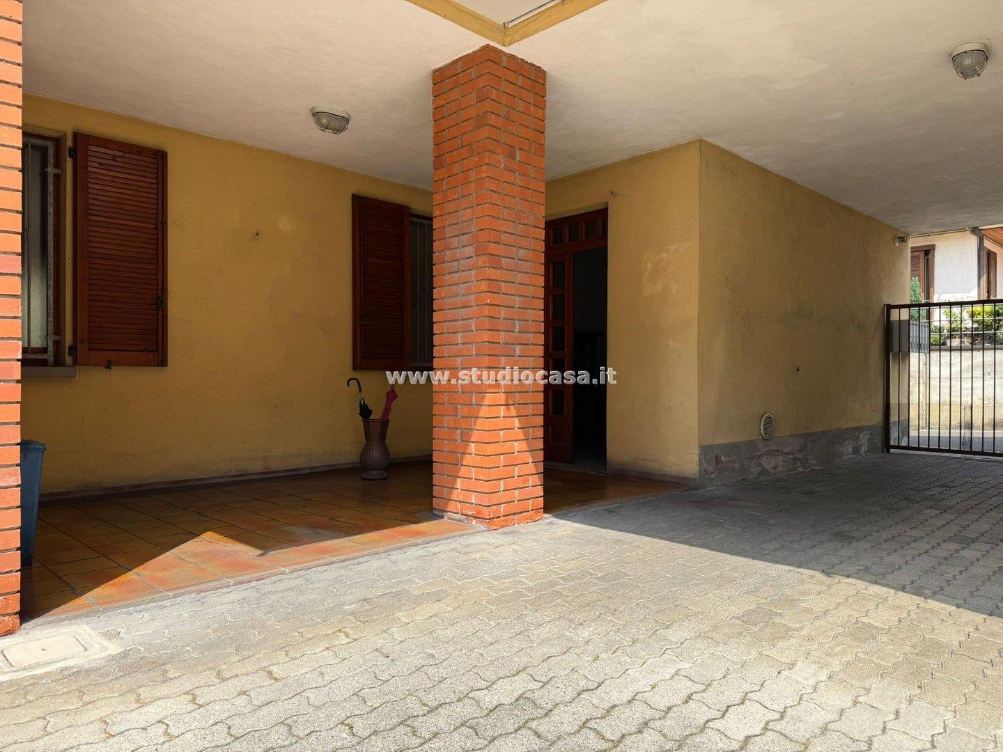 Appartamento in vendita a Casirate d