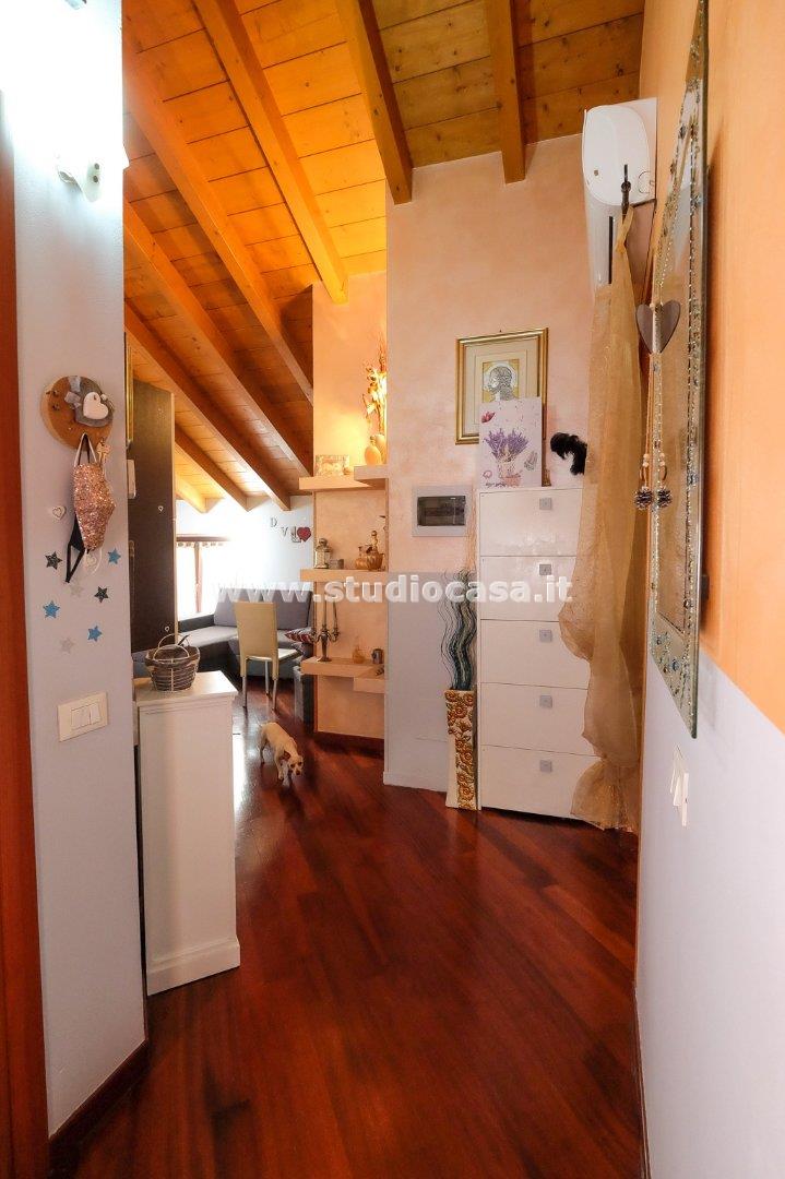 Appartamento in vendita a Osio Sotto