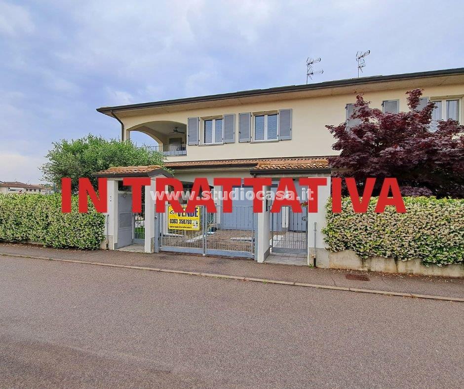 Appartamento in Villa in vendita a Caravaggio