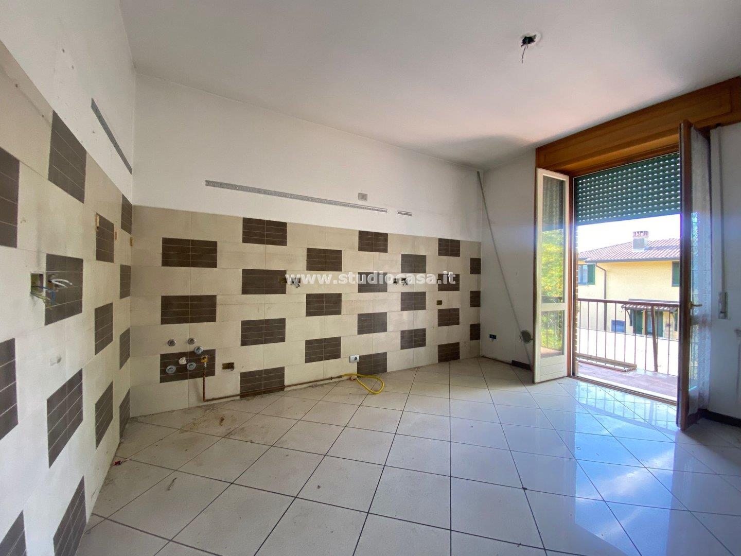Villa Plurifamiliare in vendita a Caravaggio