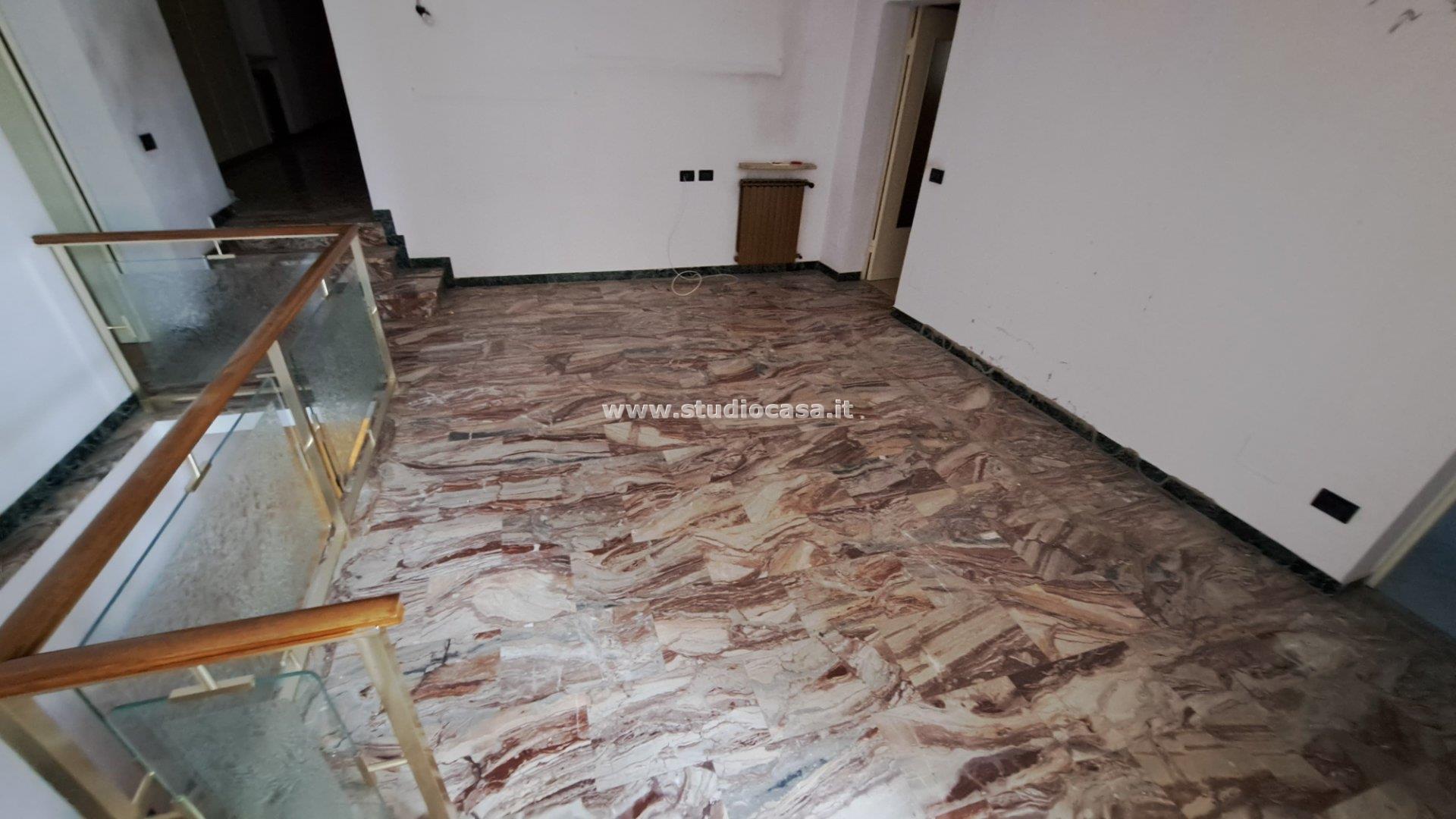 Appartamento in vendita a Brignano Gera d