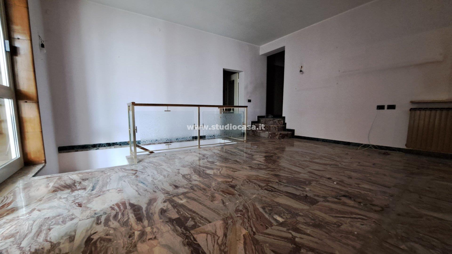 Appartamento in vendita a Brignano Gera d