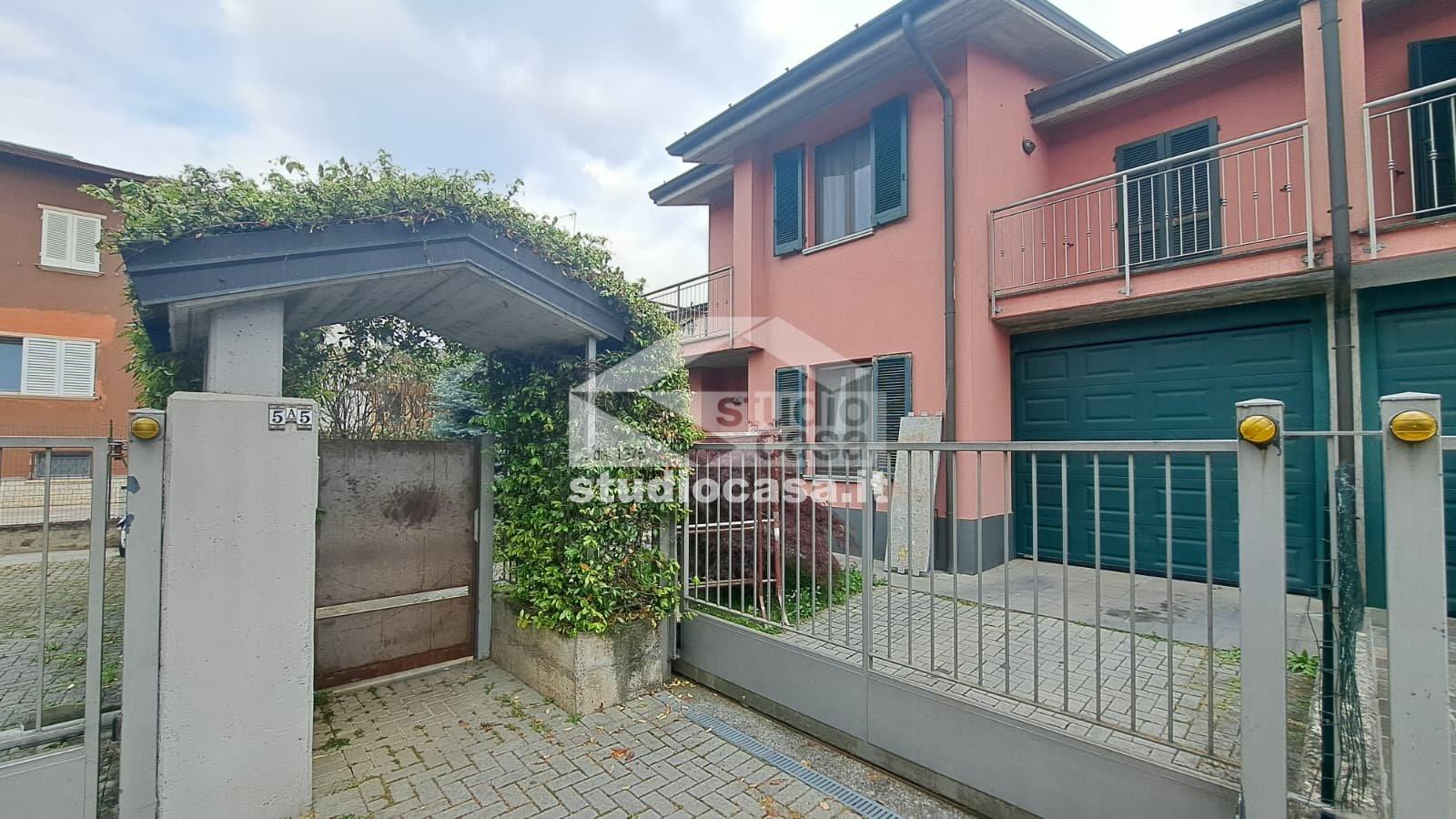 Villa a schiera di testa in vendita a Fornovo San Giovanni