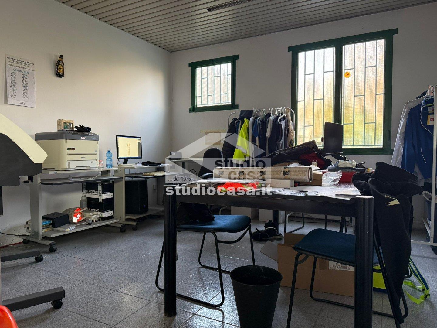 Capannone in vendita a Quintano
