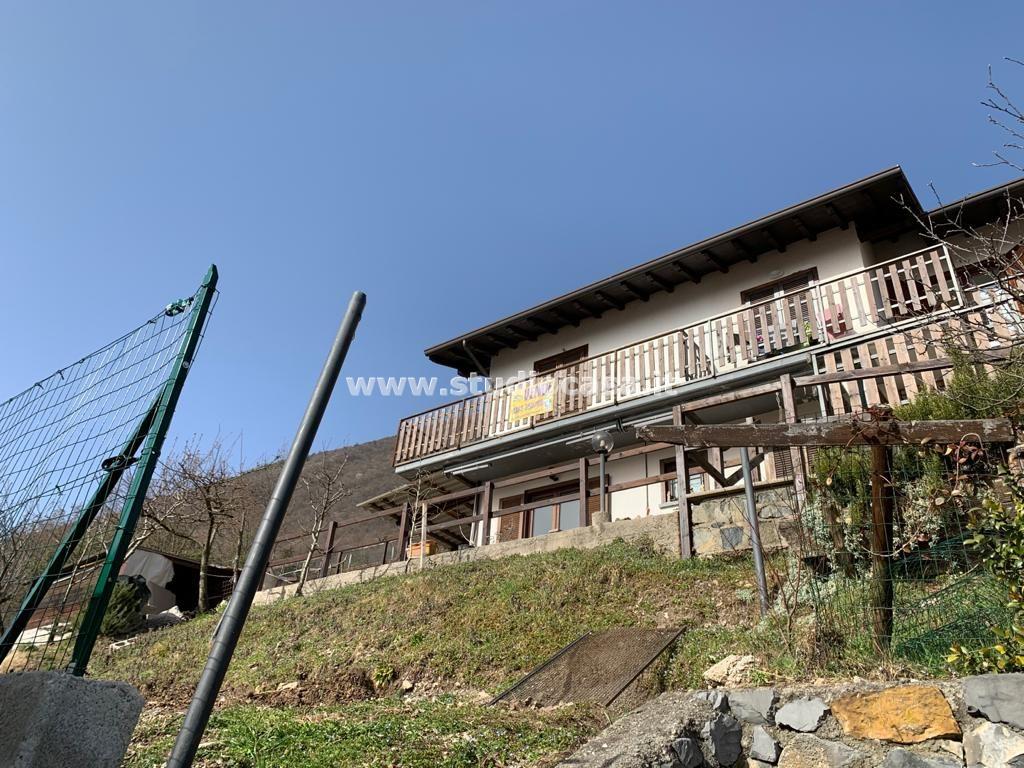Appartamento in vendita a Endine Gaiano