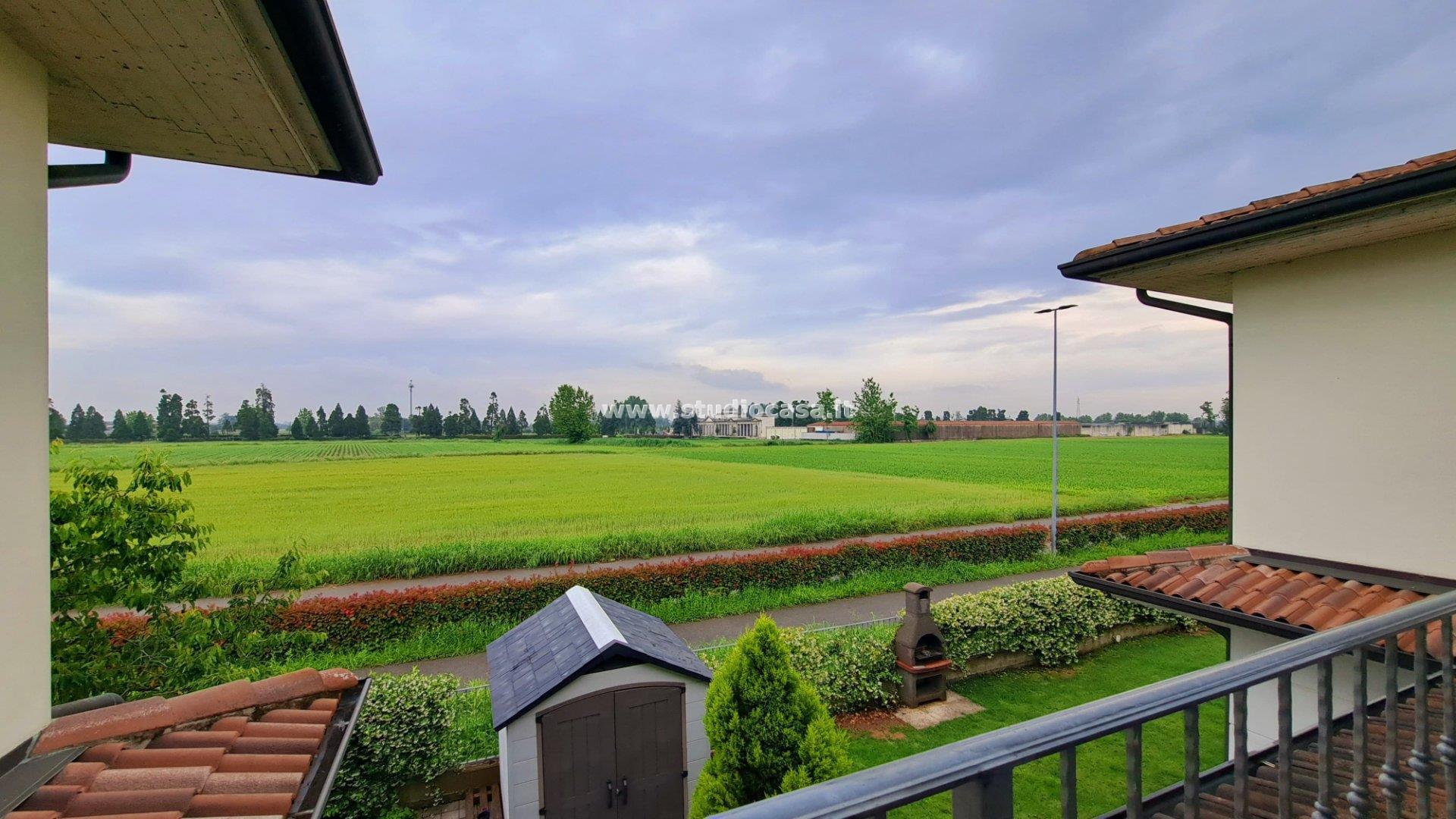 Appartamento in Villa in vendita a Caravaggio