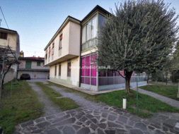Appartamento in Villa in vendita a Caravaggio