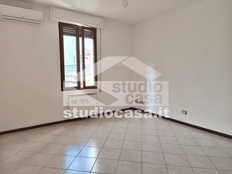 Appartamento in vendita a Cremona