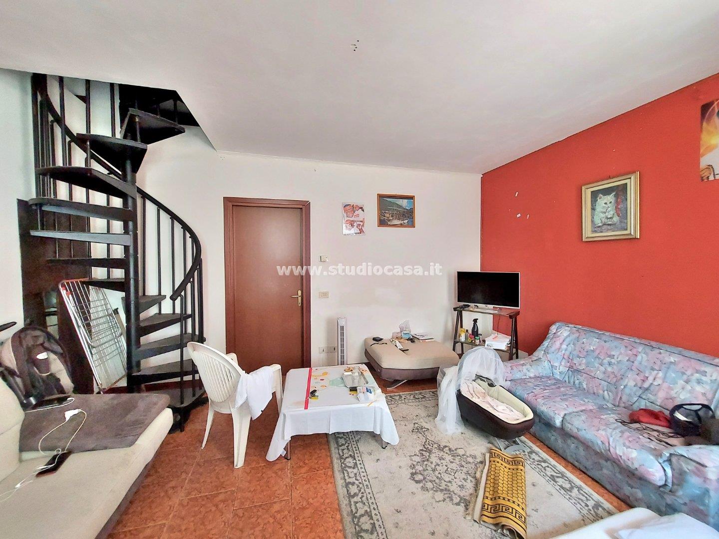 Casa Unifamiliare in vendita a Persico Dosimo