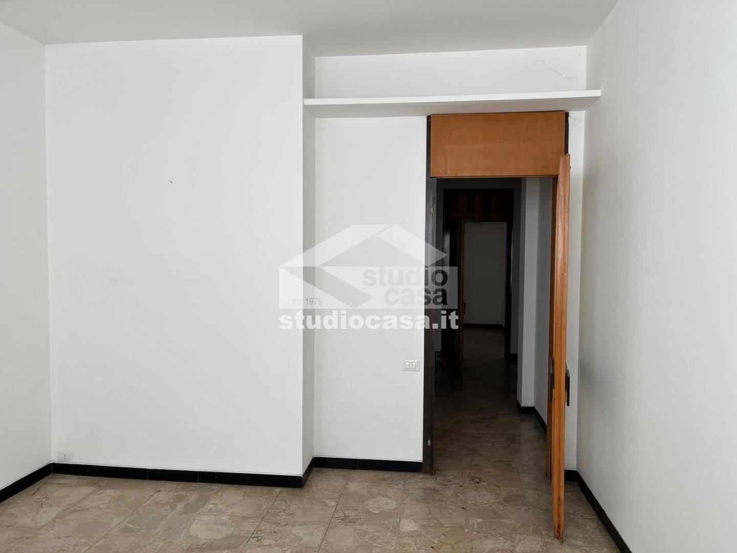 Appartamento in vendita a Cremona
