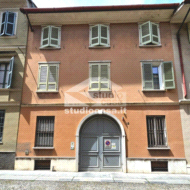 Box / Autorimessa in affitto a Cremona