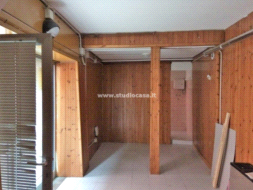 Negozio in affitto a Cremona