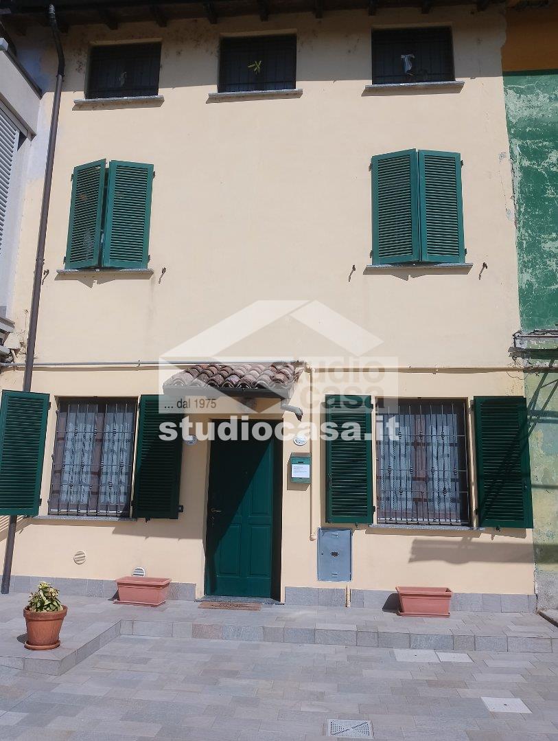 Casa Unifamiliare in affitto a Castiglione d