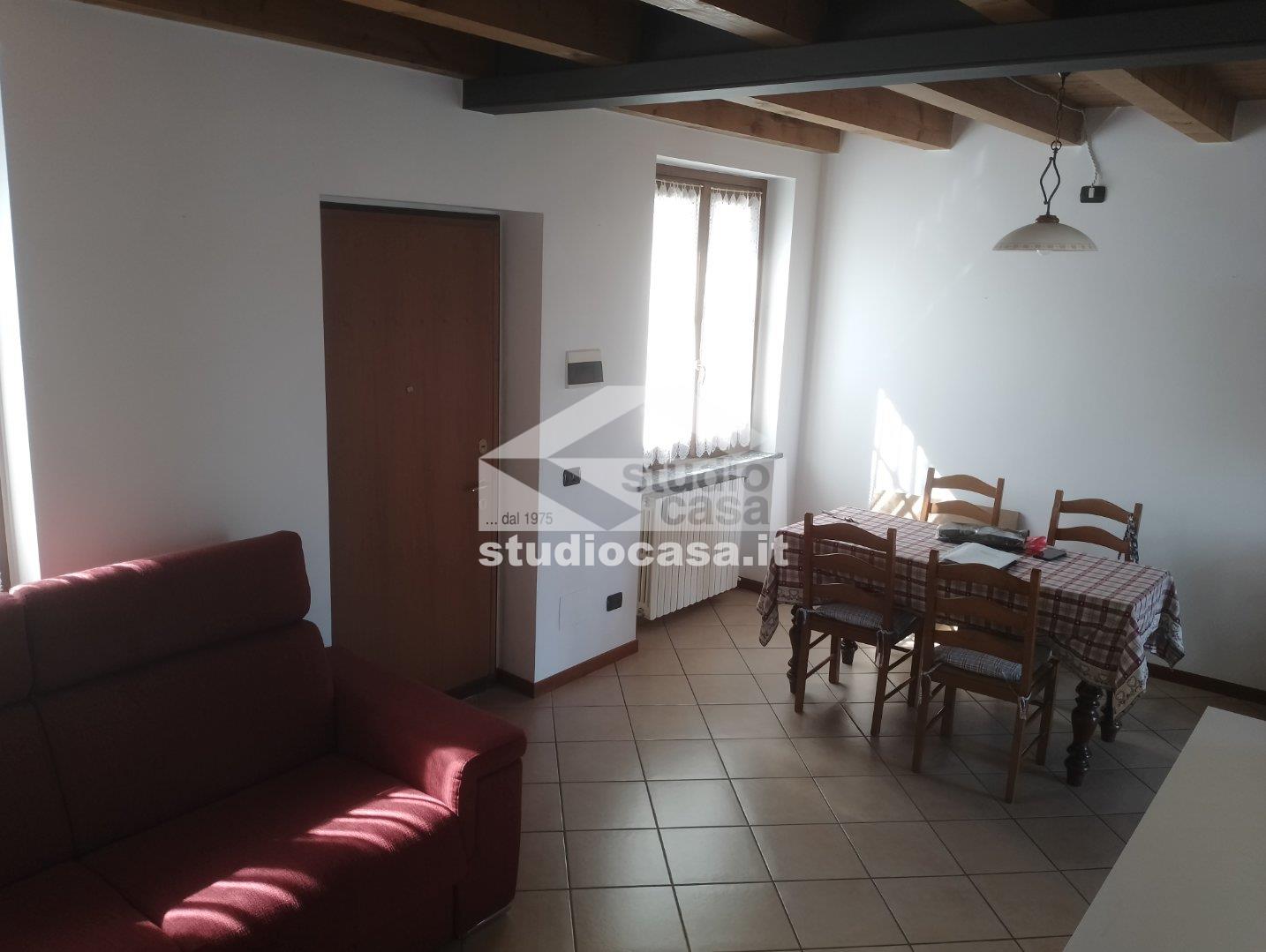 Casa Unifamiliare in affitto a Castiglione d
