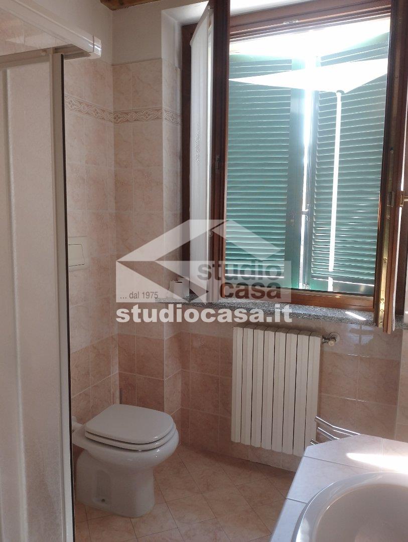 Casa Unifamiliare in affitto a Castiglione d