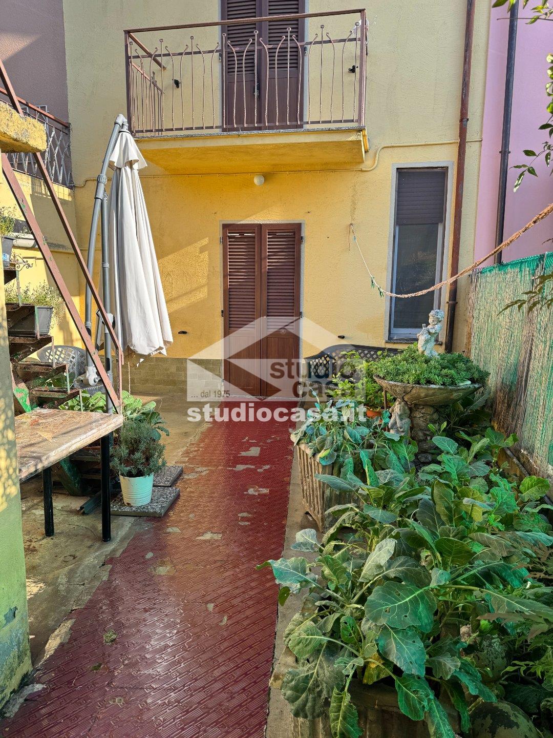 Casa Unifamiliare in vendita a Castelnuovo Bocca d