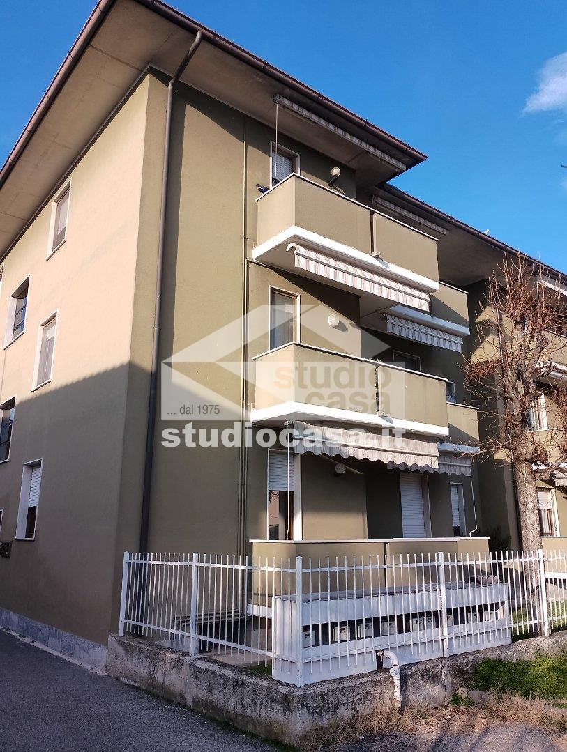 Appartamento in affitto a Maleo