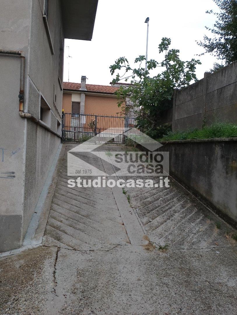 Box / Autorimessa in vendita a Codogno