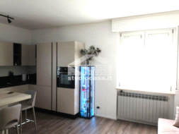 Appartamento in affitto a Maleo