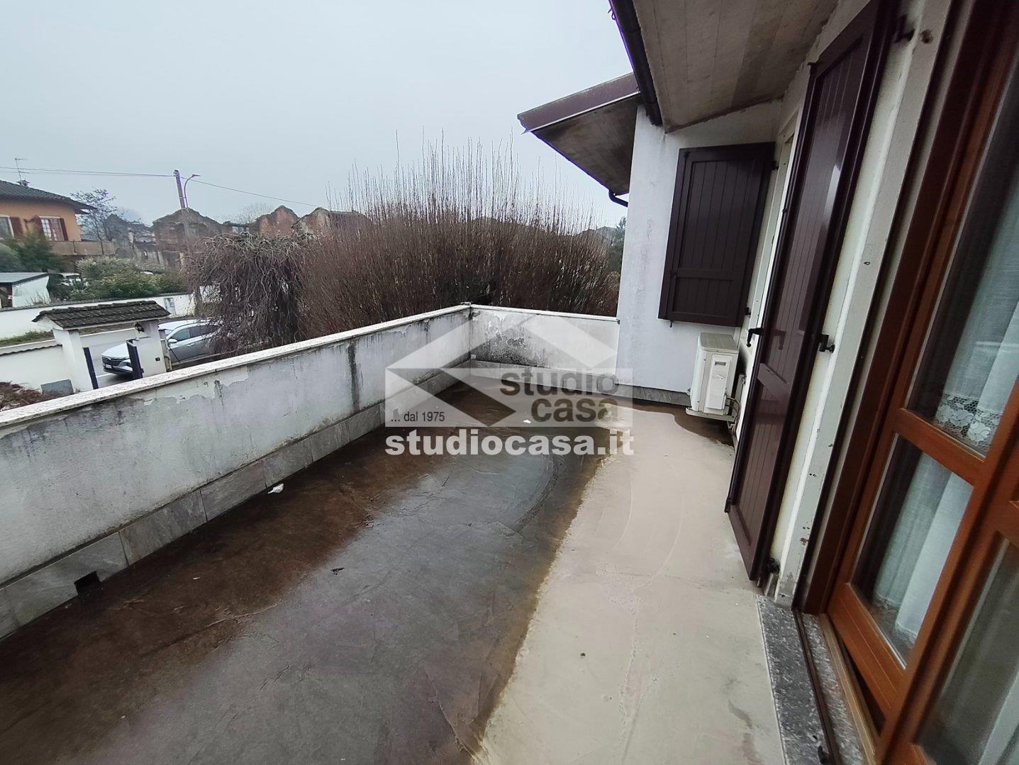 Villa Bifamiliare in vendita a Cappella Cantone