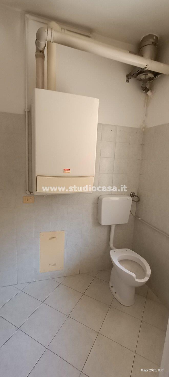 Laboratorio in affitto a Castelleone