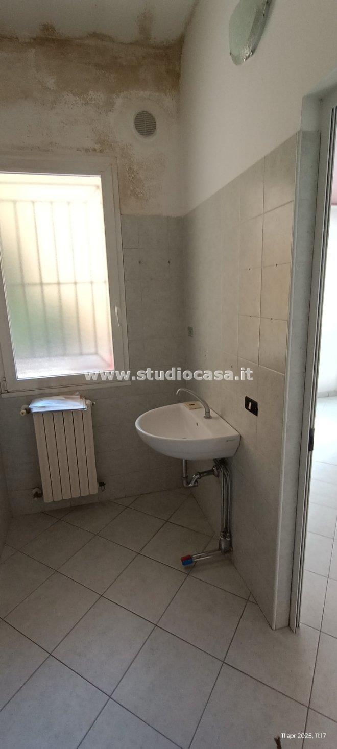 Laboratorio in affitto a Castelleone