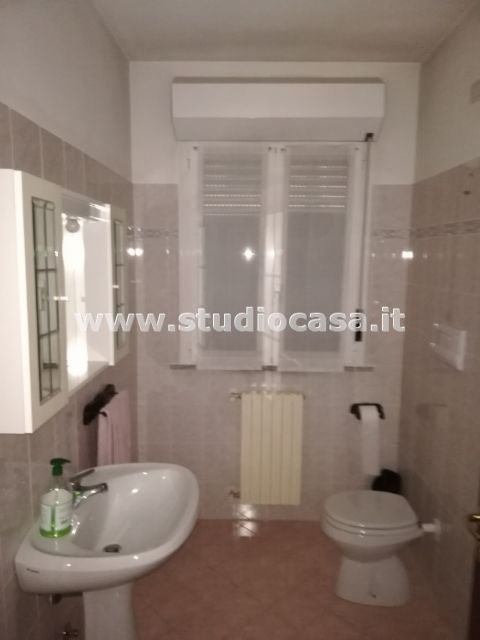 Ufficio in affitto a Castelleone