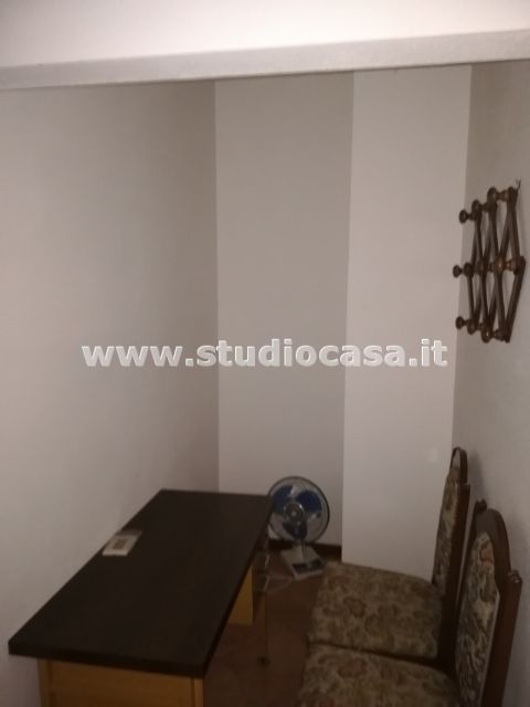 Ufficio in affitto a Castelleone