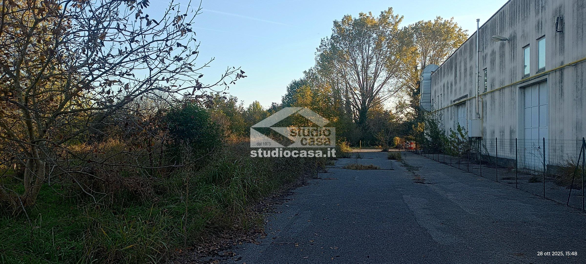 Terreno Industriale in vendita a Castelleone