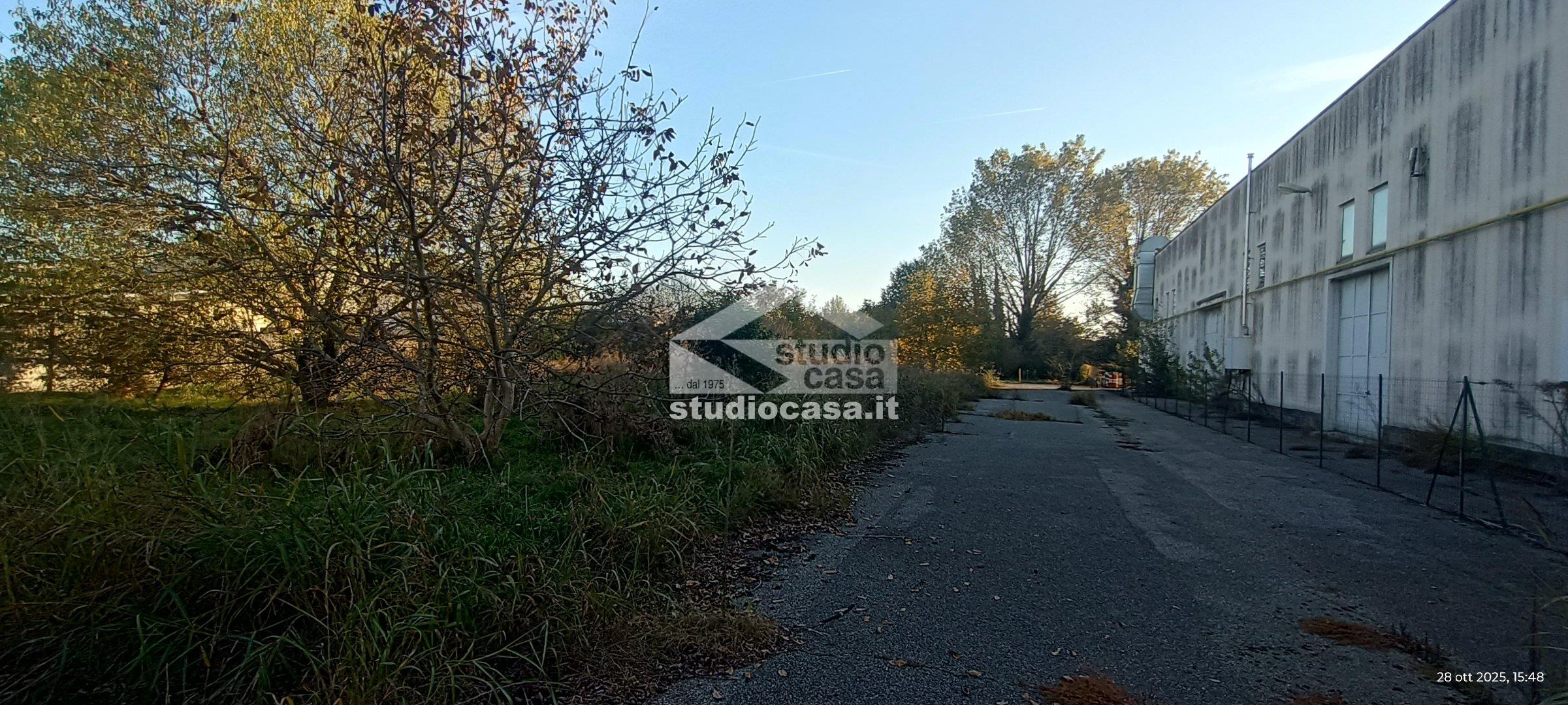 Terreno Industriale in vendita a Castelleone