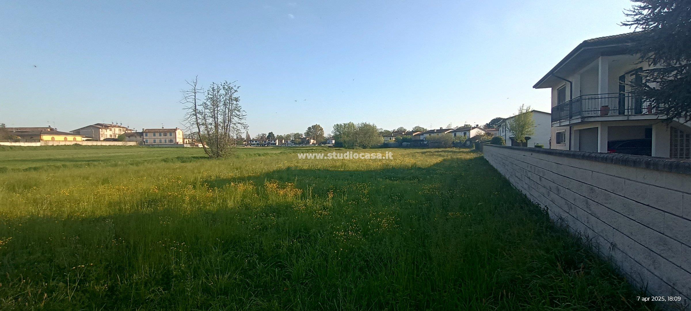 Terreno Residenziale in vendita a Castelleone