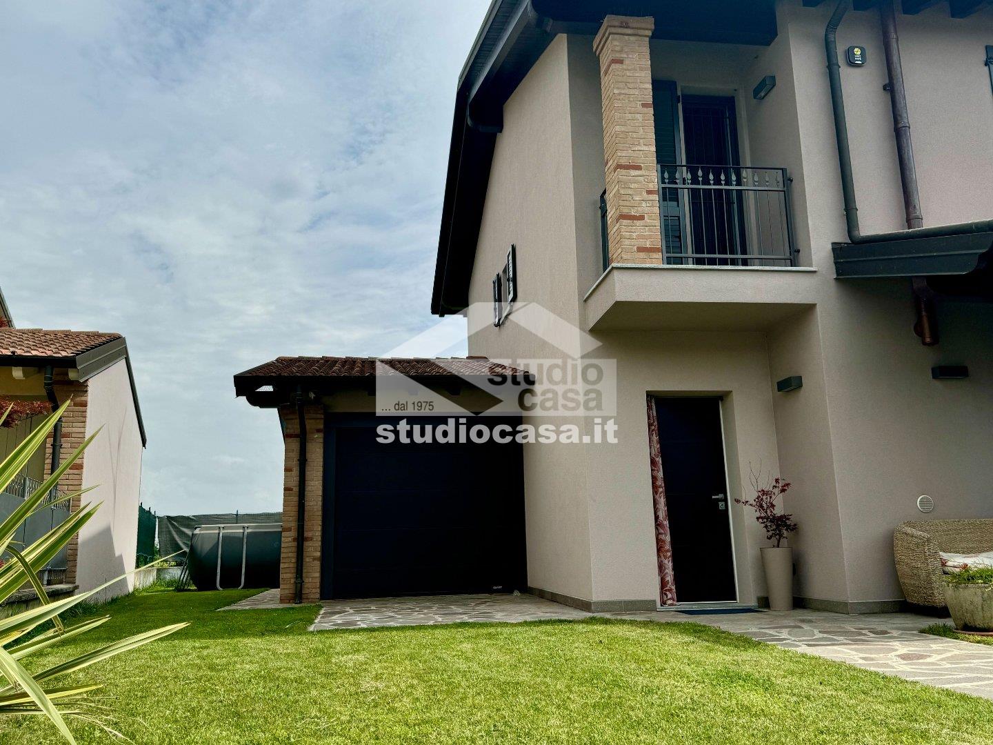 Villa a schiera di testa in vendita a Fiesco