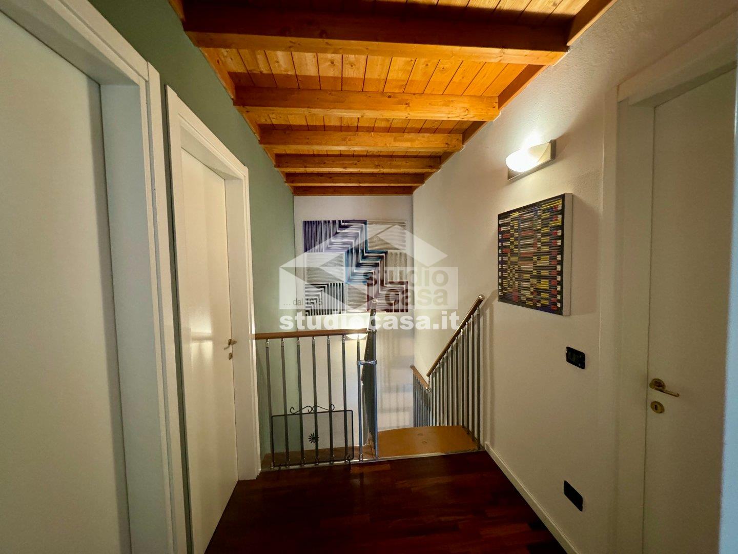 Villa a schiera di testa in vendita a Fiesco